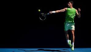 基普图姆车祸去世，马拉松世界纪录保持者陨落