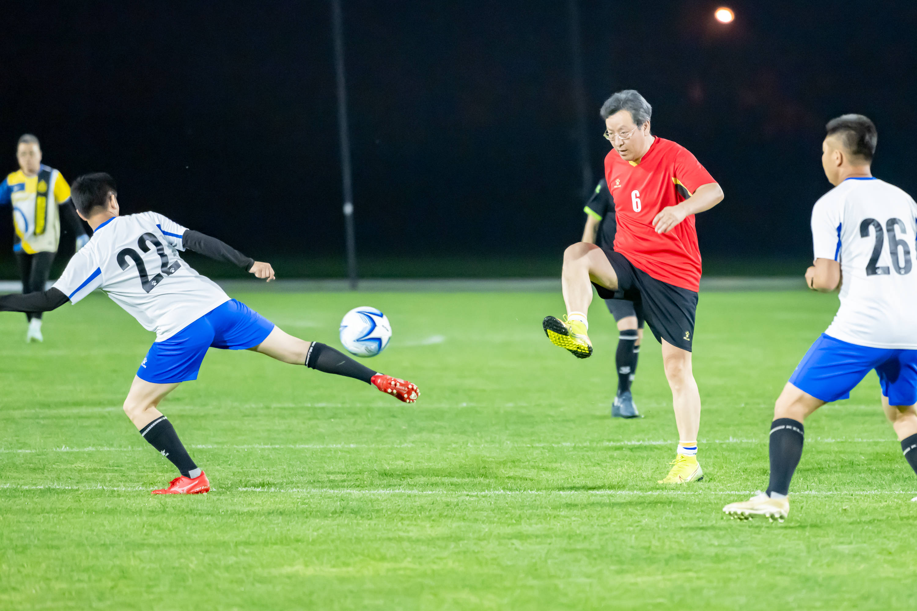 几场比赛中 几场比赛中